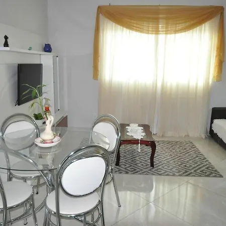 Apto Com 3 Quartos,1 Vaga Garagem E Quintal Pocos de Caldas Exterior photo