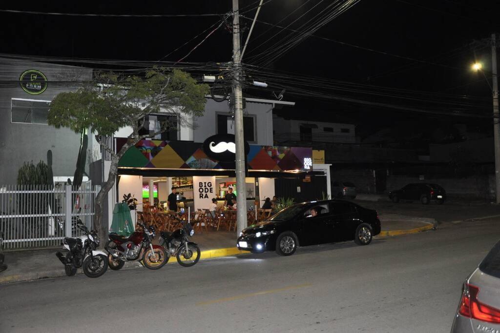Apartment Apto Com 3 Quartos,1 Vaga Garagem E Quintal Pocos de Caldas